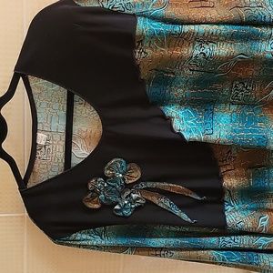 Cotton Blouse with Decorative Flowers